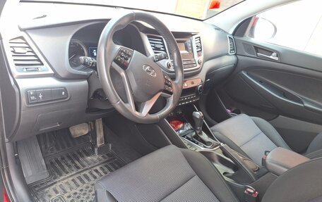 Hyundai Tucson III, 2018 год, 2 050 000 рублей, 6 фотография