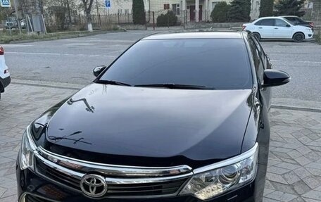 Toyota Camry, 2016 год, 2 180 000 рублей, 2 фотография