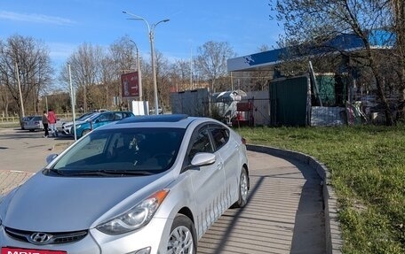 Hyundai Elantra V, 2012 год, 970 000 рублей, 2 фотография