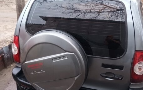 Chevrolet Niva I рестайлинг, 2005 год, 420 000 рублей, 5 фотография