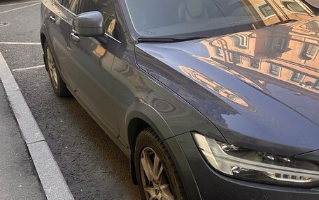 Volvo V90 Cross Country I рестайлинг, 2017 год, 3 050 000 рублей, 2 фотография