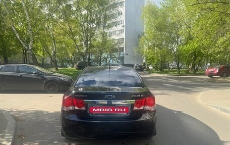 Chevrolet Cruze II, 2012 год, 800 000 рублей, 3 фотография