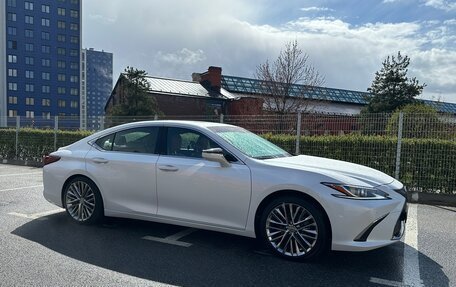 Lexus ES VII, 2019 год, 4 400 000 рублей, 5 фотография