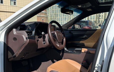 Lexus ES VII, 2019 год, 4 400 000 рублей, 7 фотография