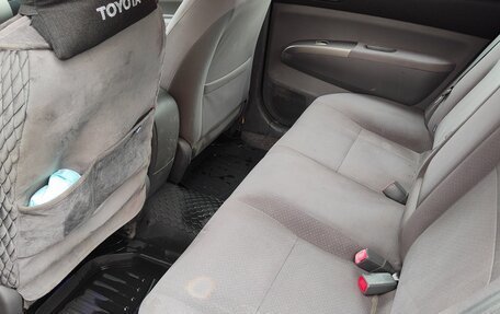 Toyota Prius, 2009 год, 1 050 000 рублей, 10 фотография