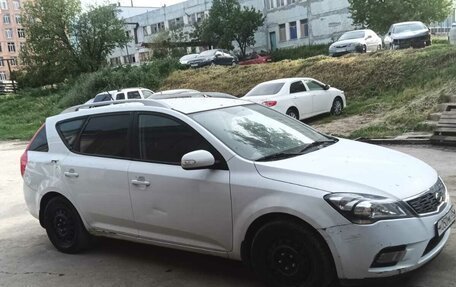 KIA cee'd I рестайлинг, 2010 год, 750 000 рублей, 6 фотография