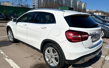 Mercedes-Benz GLA, 2019 год, 3 000 000 рублей, 5 фотография