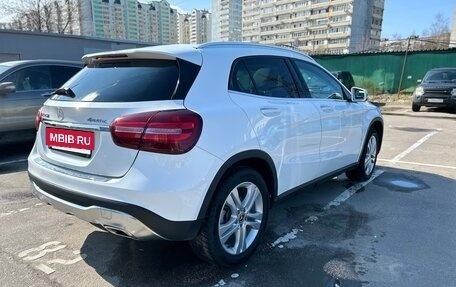 Mercedes-Benz GLA, 2019 год, 3 000 000 рублей, 6 фотография