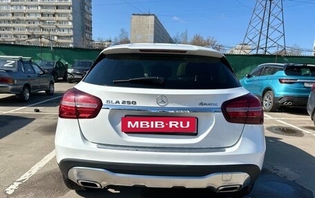 Mercedes-Benz GLA, 2019 год, 3 000 000 рублей, 7 фотография