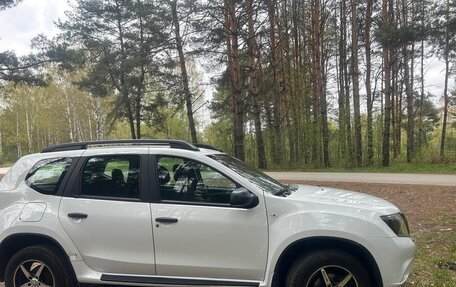Nissan Terrano III, 2016 год, 1 400 000 рублей, 4 фотография