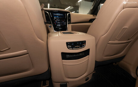Cadillac Escalade IV, 2020 год, 10 000 000 рублей, 18 фотография
