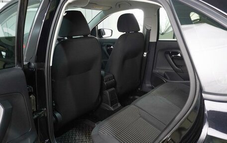 Volkswagen Polo VI (EU Market), 2011 год, 849 000 рублей, 11 фотография