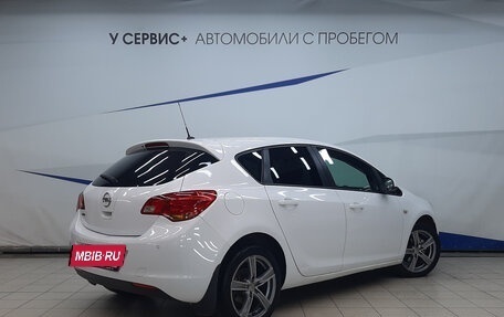 Opel Astra J, 2012 год, 690 000 рублей, 3 фотография