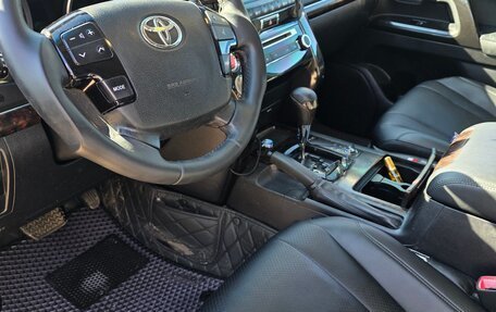 Toyota Land Cruiser 200, 2015 год, 5 200 000 рублей, 5 фотография