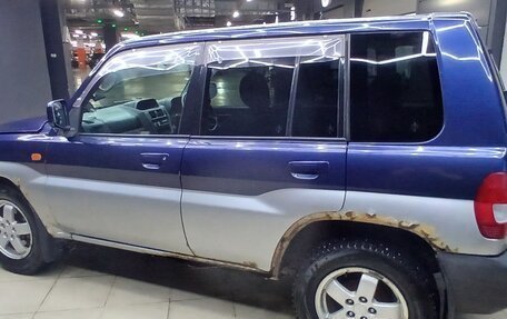 Mitsubishi Pajero iO, 2001 год, 390 000 рублей, 3 фотография