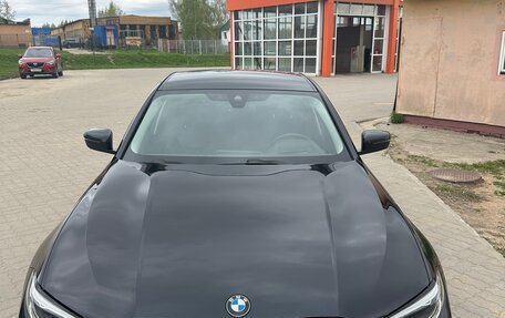 BMW 3 серия, 2019 год, 3 030 000 рублей, 3 фотография