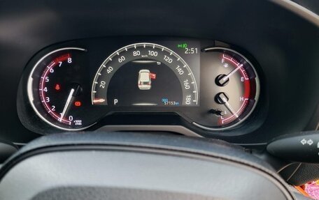 Toyota RAV4, 2019 год, 3 300 000 рублей, 8 фотография