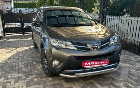 Toyota RAV4, 2013 год, 2 300 000 рублей, 3 фотография