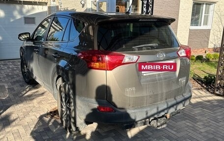 Toyota RAV4, 2013 год, 2 300 000 рублей, 4 фотография