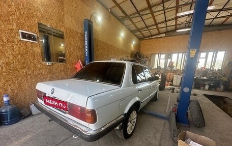 BMW 3 серия, 1987 год, 260 000 рублей, 5 фотография