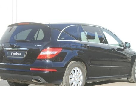 Mercedes-Benz R-Класс, 2012 год, 1 515 000 рублей, 4 фотография