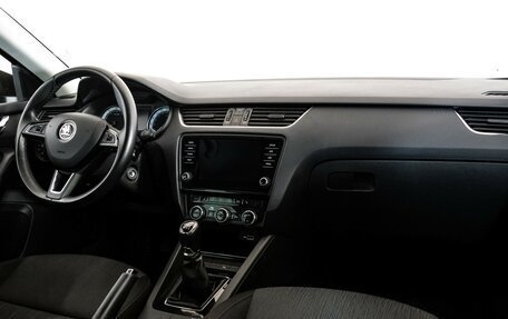 Skoda Octavia, 2018 год, 2 049 000 рублей, 9 фотография