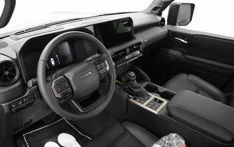 Toyota Land Cruiser Prado, 2025 год, 9 050 000 рублей, 12 фотография