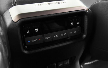 Toyota Land Cruiser Prado, 2025 год, 9 050 000 рублей, 16 фотография