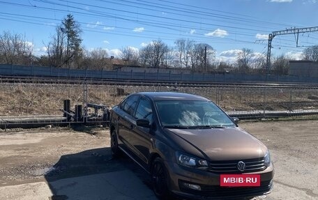 Volkswagen Polo VI (EU Market), 2015 год, 800 000 рублей, 3 фотография