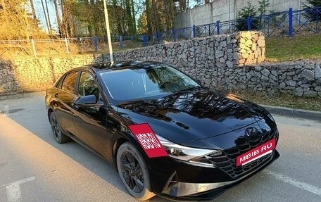 Hyundai Elantra, 2021 год, 2 300 000 рублей, 22 фотография