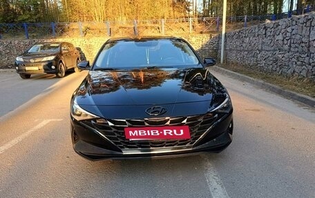 Hyundai Elantra, 2021 год, 2 300 000 рублей, 27 фотография