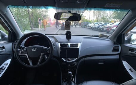 Hyundai Solaris II рестайлинг, 2014 год, 1 000 000 рублей, 6 фотография