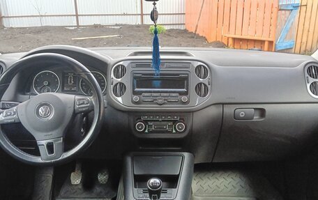 Volkswagen Tiguan I, 2011 год, 1 400 000 рублей, 5 фотография
