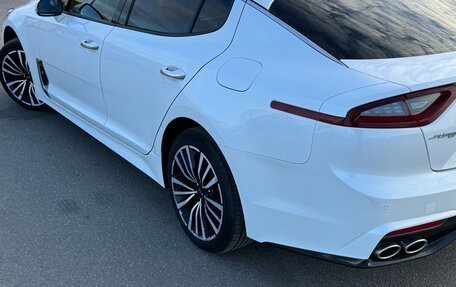 KIA Stinger I, 2019 год, 2 300 000 рублей, 3 фотография