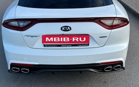 KIA Stinger I, 2019 год, 2 300 000 рублей, 4 фотография