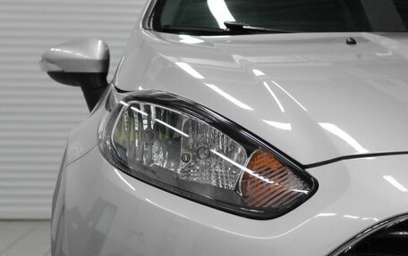 Ford Fiesta, 2015 год, 1 010 000 рублей, 5 фотография