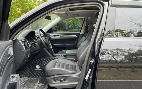 Volkswagen Teramont I, 2022 год, 3 300 000 рублей, 4 фотография