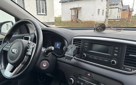 KIA Sportage IV рестайлинг, 2019 год, 2 100 000 рублей, 2 фотография