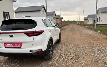 KIA Sportage IV рестайлинг, 2019 год, 2 100 000 рублей, 4 фотография