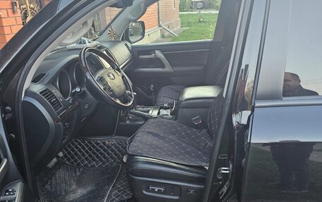 Toyota Land Cruiser 200, 2011 год, 2 670 000 рублей, 5 фотография