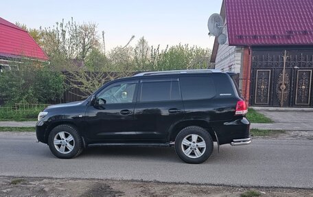 Toyota Land Cruiser 200, 2011 год, 2 670 000 рублей, 10 фотография