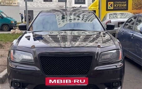 Chrysler 300C II, 2012 год, 1 250 000 рублей, 6 фотография