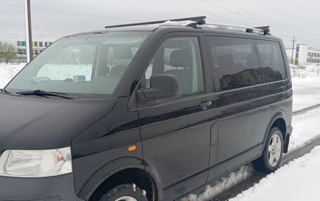 Volkswagen Transporter T5 рестайлинг, 2006 год, 980 000 рублей, 4 фотография