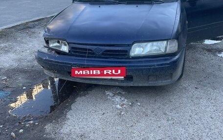 Nissan Primera II рестайлинг, 1993 год, 65 000 рублей, 3 фотография