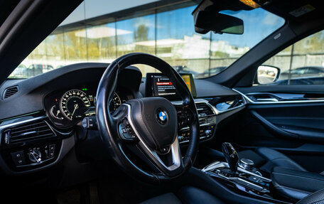 BMW 5 серия, 2018 год, 3 399 000 рублей, 14 фотография