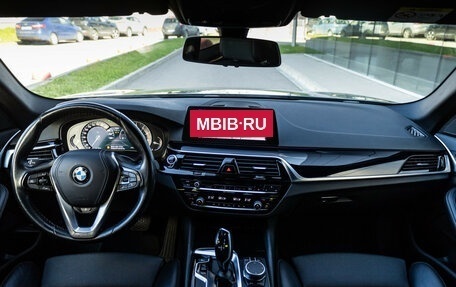 BMW 5 серия, 2018 год, 3 399 000 рублей, 18 фотография