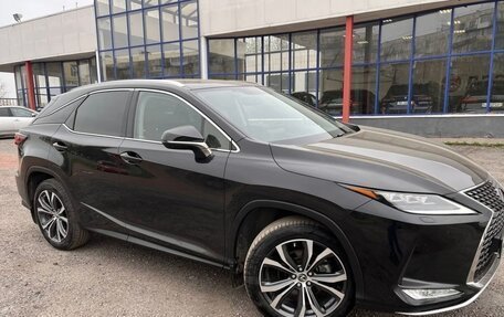 Lexus RX IV рестайлинг, 2021 год, 5 700 000 рублей, 23 фотография