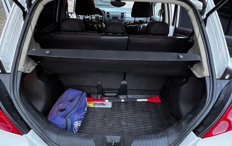 Nissan Tiida, 2013 год, 900 000 рублей, 11 фотография
