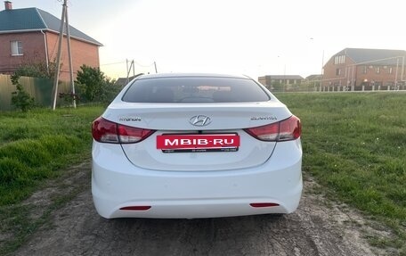 Hyundai Elantra V, 2013 год, 1 300 000 рублей, 3 фотография