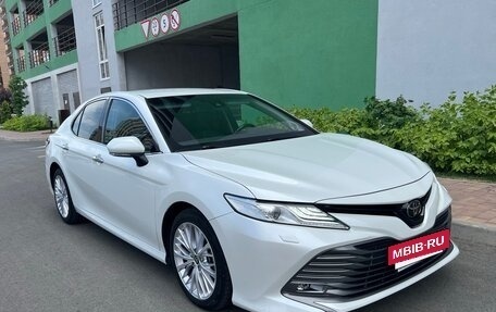Toyota Camry, 2020 год, 3 700 000 рублей, 3 фотография